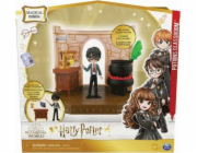 Spin Master Wizarding World Harry Potter - Hrací sada pro učebnu lektvarů v Bradavicích s exkluzivní sběratelskou figurkou Harryho Pottera, figurkou hračky