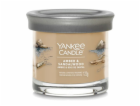 Svíčka ve skleněném válci Yankee Candle, Ambra a santalov...