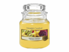 Svíčka ve skleněné dóze Yankee Candle, Tropická karambola...