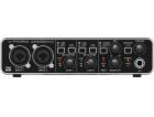 Behringer UMC204HD doplňkové hudební příslušenství