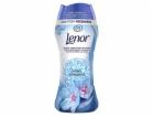 Vonné pelety Lenor Spring Awakening, 210 g