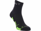 Inov-8 Inov-8 TrailFly Sock Střední ponožky. Černá a zele...