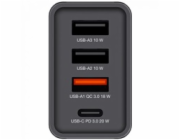 VERBATIM Univerzální adaptér CHR-30EU2, 30W, 1x USB-C, 3x USB černá