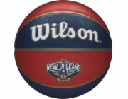 Wilson  NBA Team New Orleans Pelicans Ball WTB1300XBNO Red 7