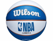 Wilson  Team Retro Washington Wizards Mini míč WTB3200XBWAS bílý 3