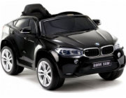  sportovní vůz BMW X6 na baterie v černém laku