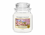 Svíčka ve skleněné dóze Yankee Candle, Festival sakury, 410 g