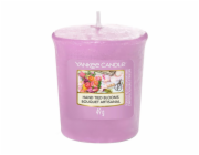 Svíčka Yankee Candle, Ručně vázané květiny, 49 g